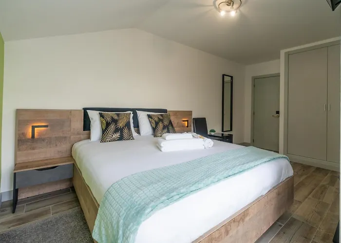 Leevin Stay Guesthouse * Faro