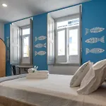 Leevin Konukevi *